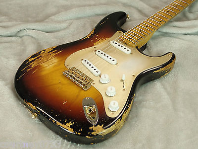 黄金限量款-FENDER Custom Shop Golden '50s